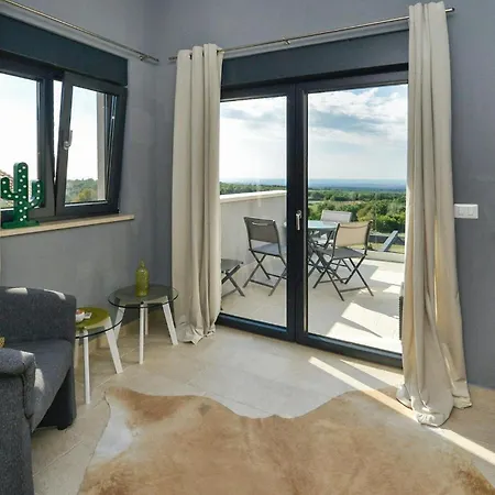 Holiday home Casa Collini *